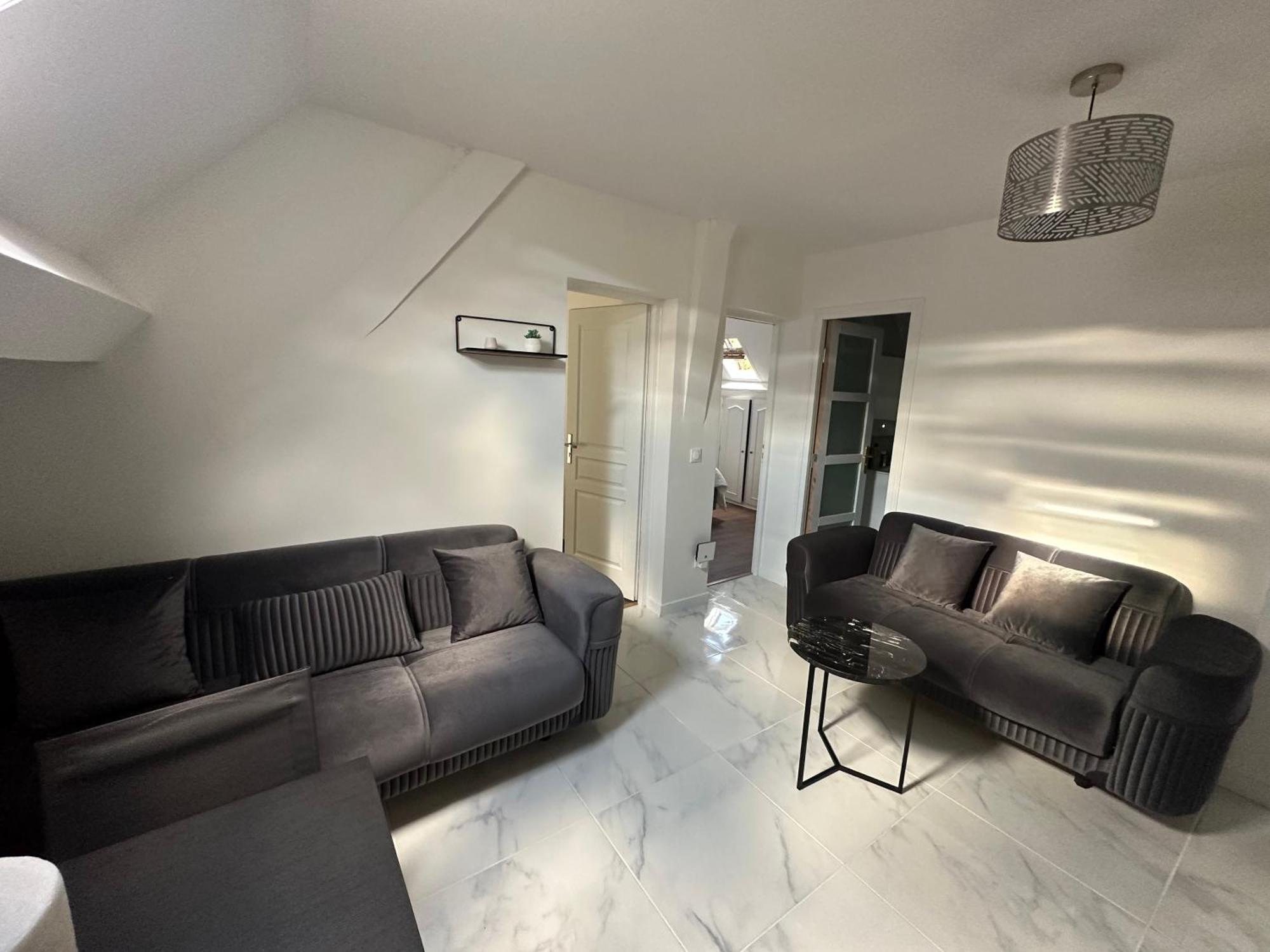 Appartement Calme Moderne Proche De Disneyland Wifi & Cafe Gratuit & Arrivee Autonome 뷰씨 쎙 죠흐쥬 외부 사진